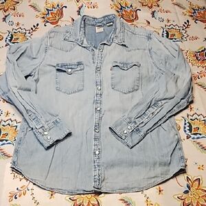 Levi's Large Shirt